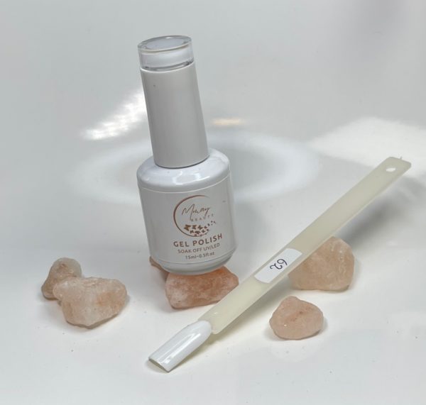 WHITE GEL POLISH